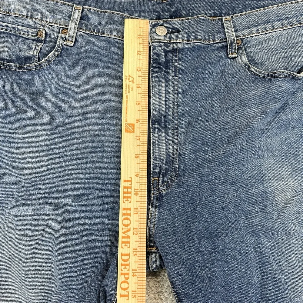 Levi's Jeans Mens 42x32 (42x31) 502 Premium Tapered Medium Wash Casual‎ Denim